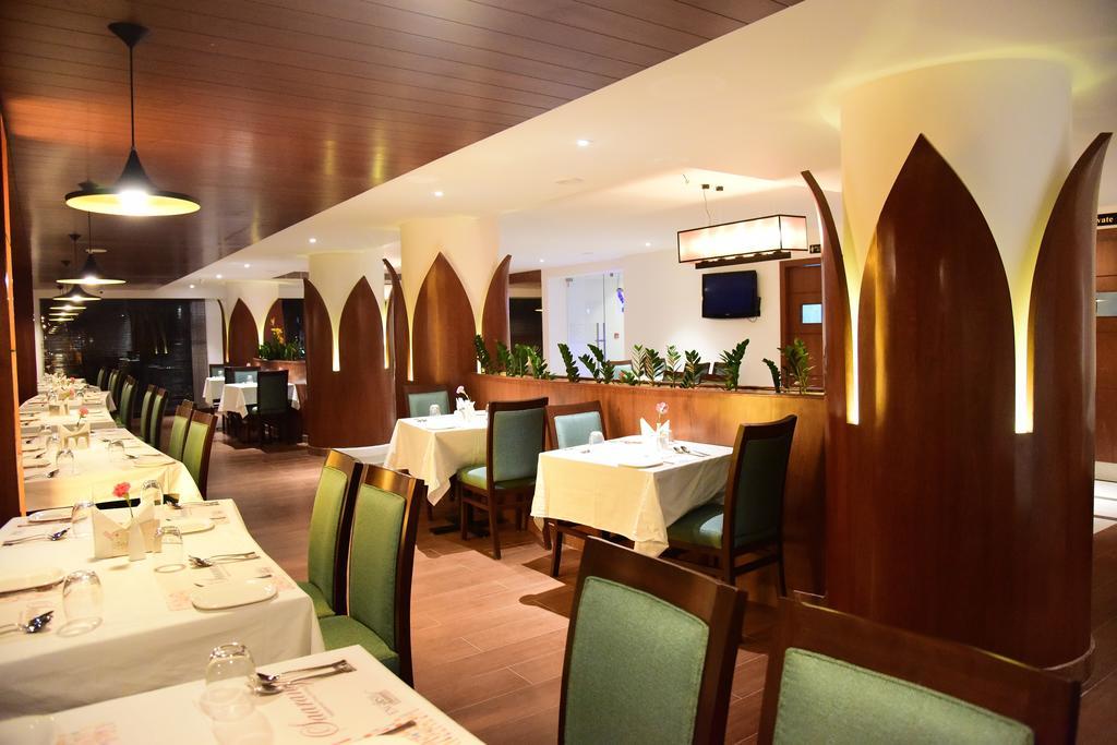 The Royal Comfort Bangalore Exterior photo