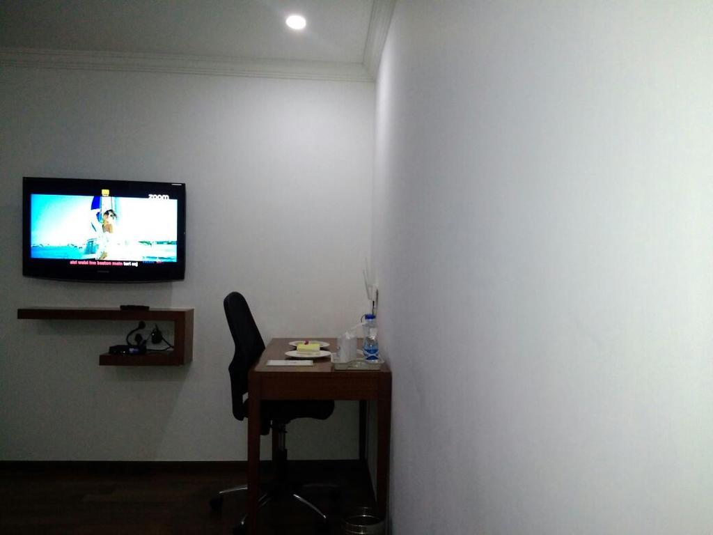 The Royal Comfort Bangalore Exterior photo